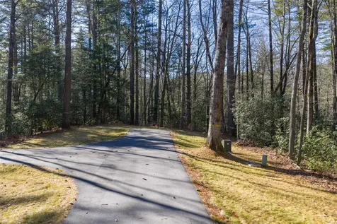 172 Lonesome Valley Road Sapphire NC 28774