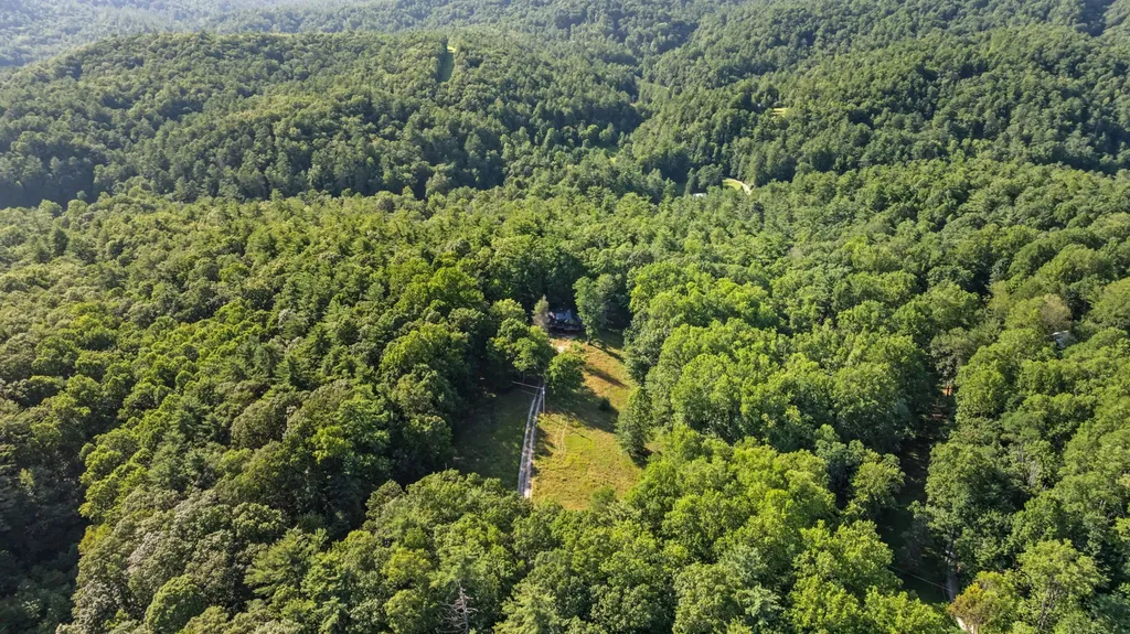 122 Highlands View Road Highlands NC 28741