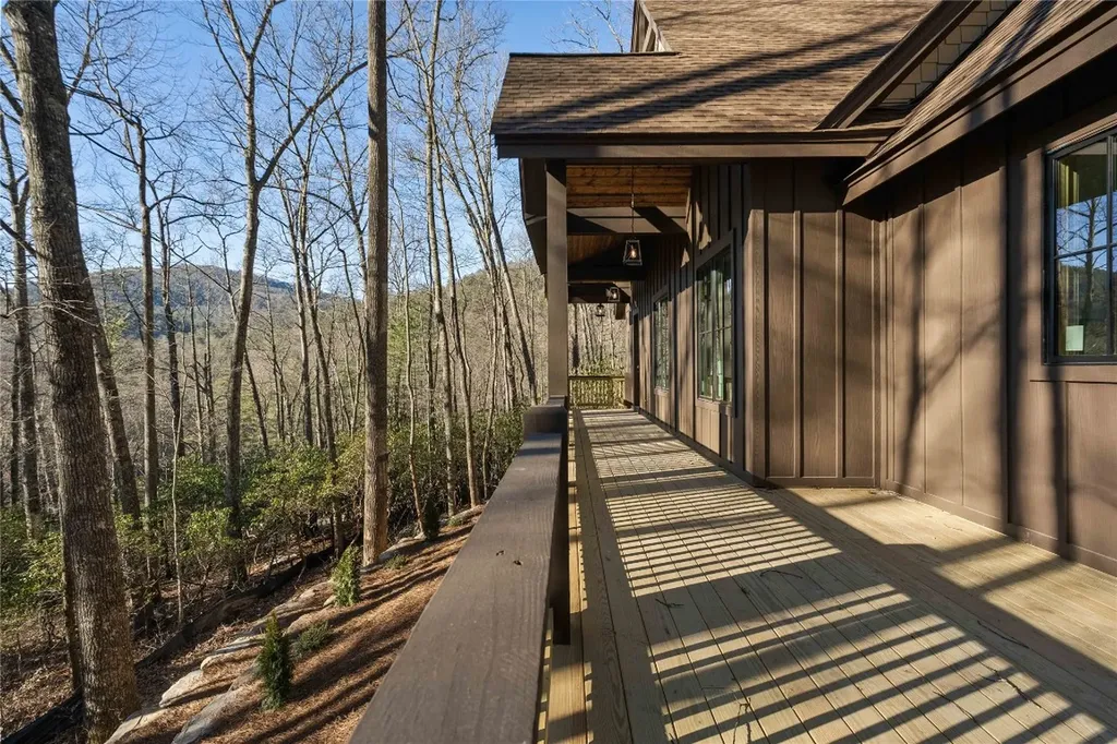 163 E Rochester Drive Cashiers NC 28717