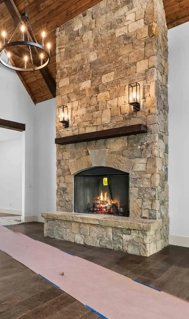 163 E Rochester Drive Cashiers NC 28717