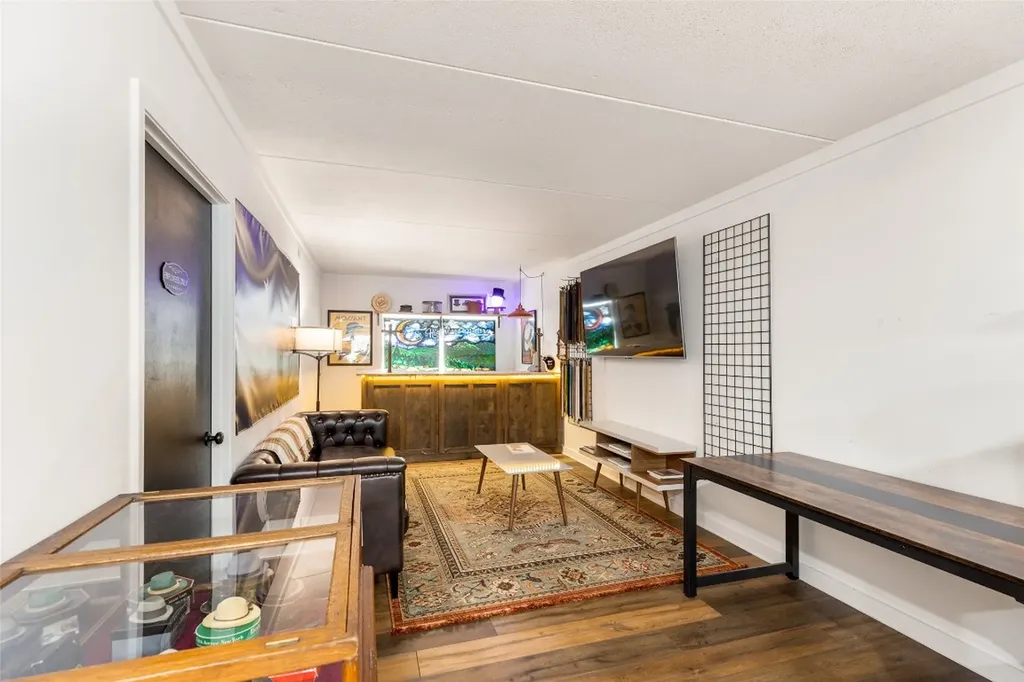 221 N 4th Street Highlands NC 28741