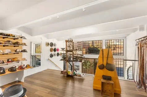 221 N 4th Street Highlands NC 28741