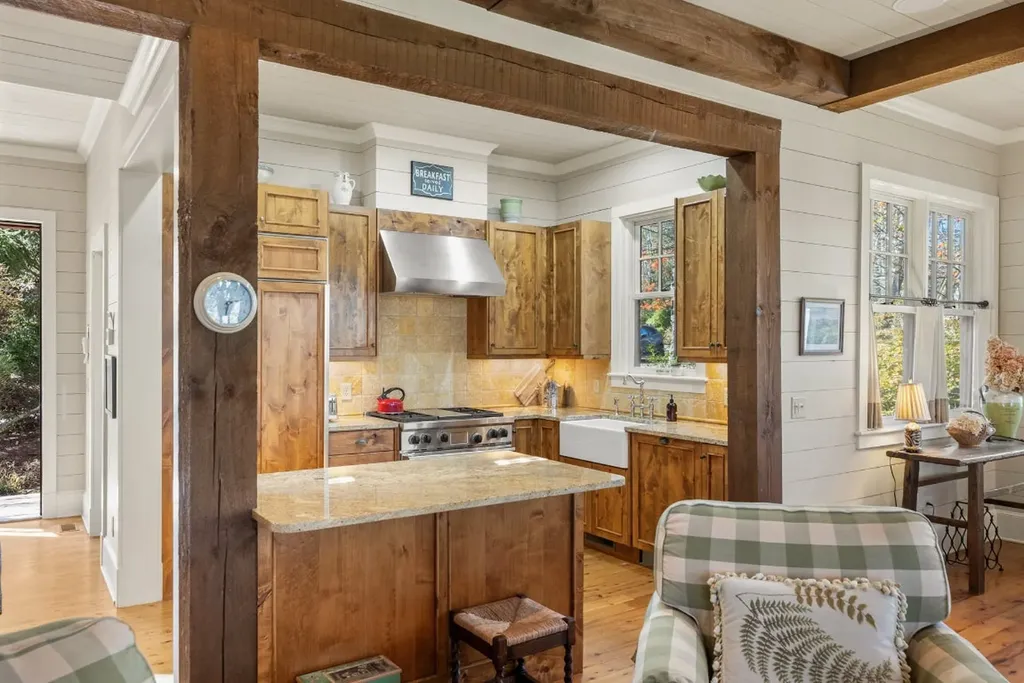 8 Mount Mitchell Court Cashiers NC 28717