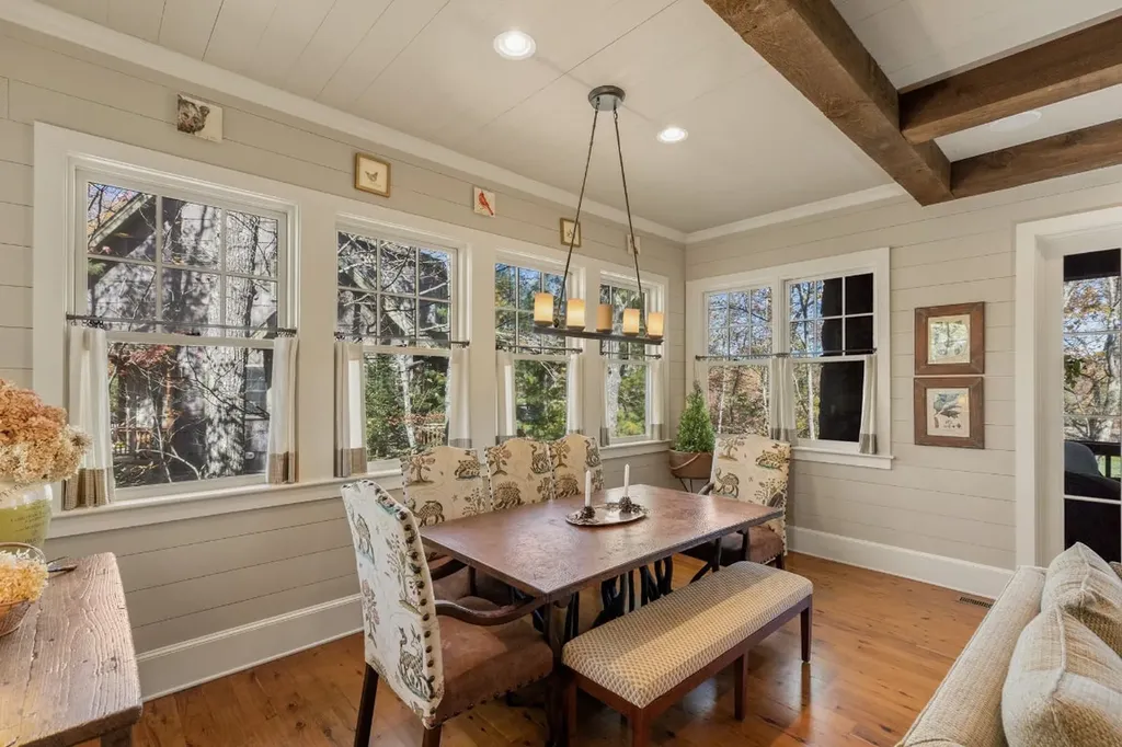 8 Mount Mitchell Court Cashiers NC 28717