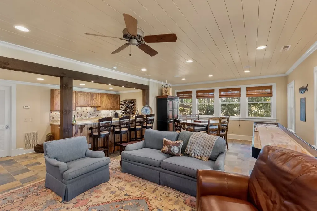 8 Mount Mitchell Court Cashiers NC 28717