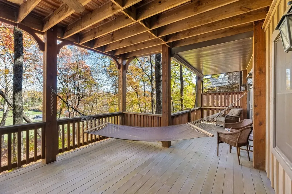 8 Mount Mitchell Court Cashiers NC 28717