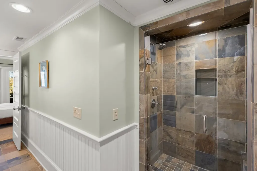 8 Mount Mitchell Court Cashiers NC 28717