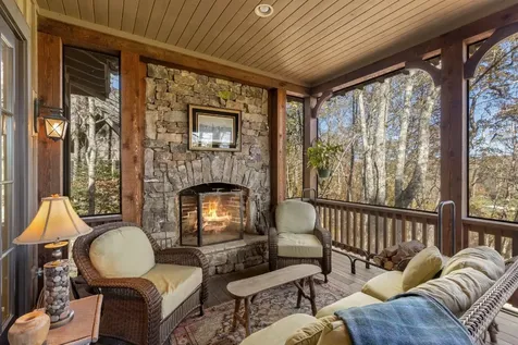 8 Mount Mitchell Court Cashiers NC 28717