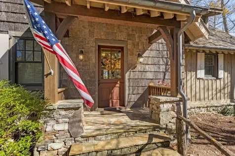 8 Mount Mitchell Court Cashiers NC 28717