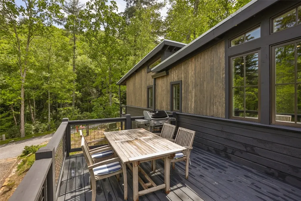 134 Rock Face Trail Highlands NC 28741