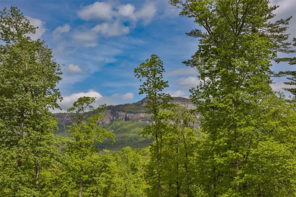 134 Rock Face Trail Highlands NC 28741