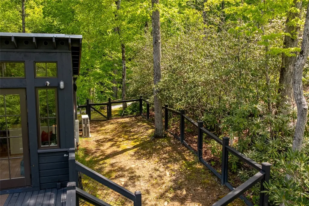 134 Rock Face Trail Highlands NC 28741