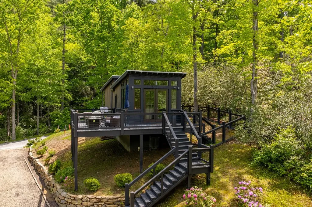134 Rock Face Trail Highlands NC 28741