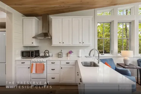 134 Rock Face Trail Highlands NC 28741