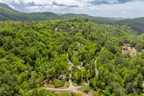 134 Rock Face Trail Highlands NC 28741