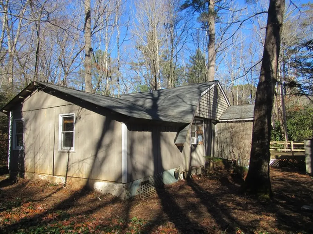 96 Meadowlark Lane Sapphire NC 28774