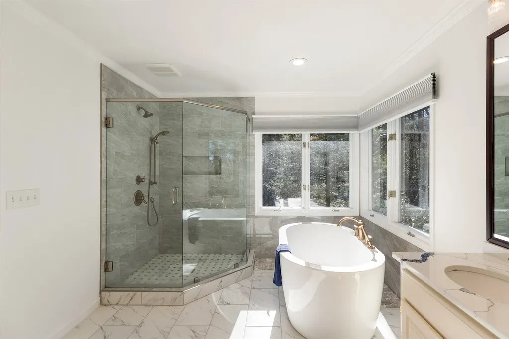 845 Whiteside Mountain Road Highlands NC 28741