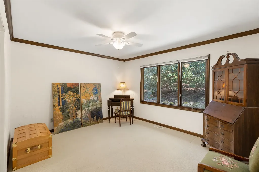 845 Whiteside Mountain Road Highlands NC 28741