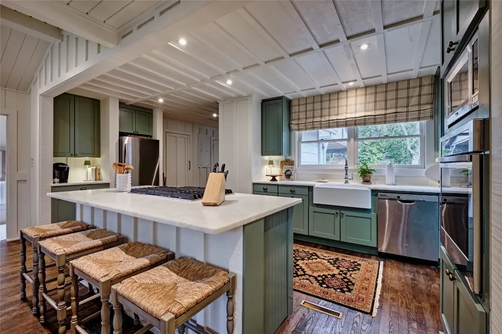 23 Chattooga Wood Road Cashiers NC 28717