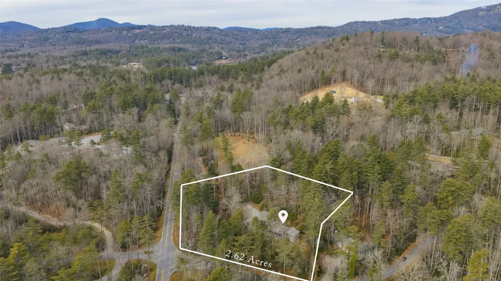 23 Chattooga Wood Road Cashiers NC 28717