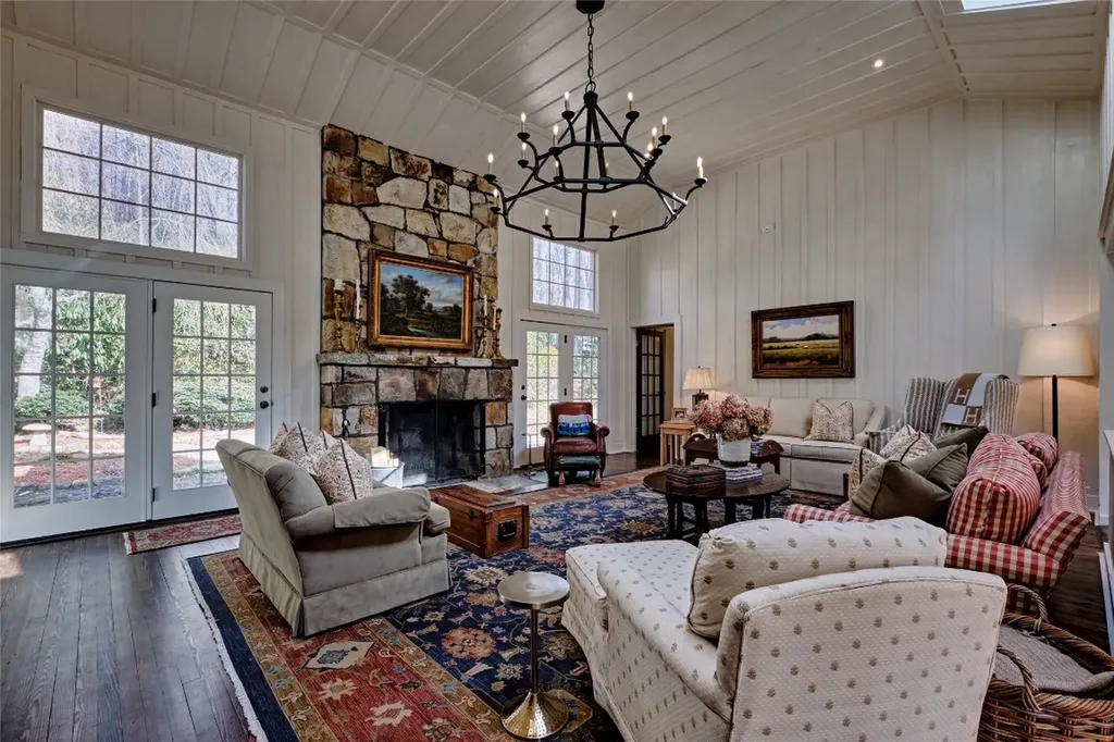 23 Chattooga Wood Road Cashiers NC 28717