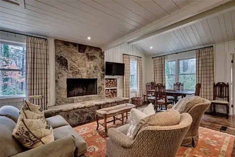 23 Chattooga Wood Road Cashiers NC 28717