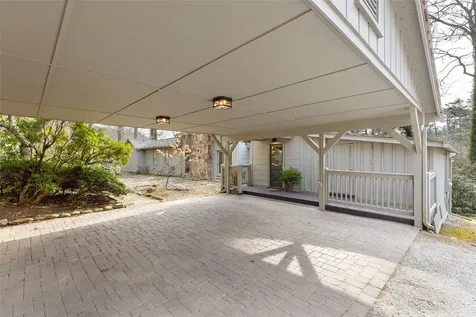 23 Chattooga Wood Road Cashiers NC 28717