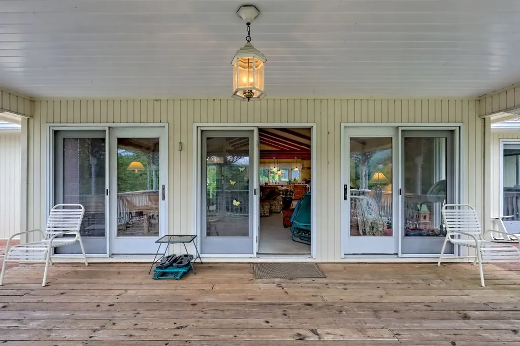 70 Fairway Lane Sky Valley GA 30537