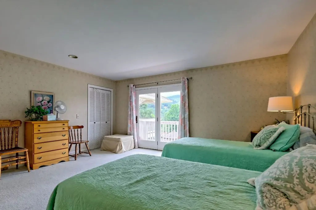 70 Fairway Lane Sky Valley GA 30537