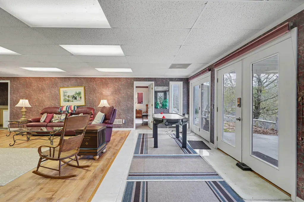 70 Fairway Lane Sky Valley GA 30537