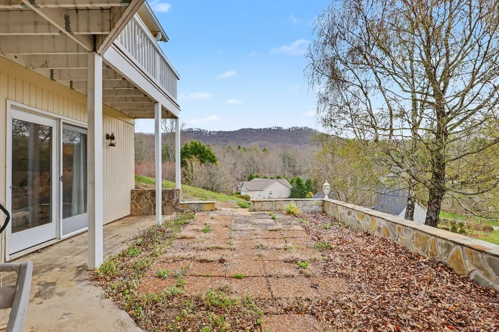 70 Fairway Lane Sky Valley GA 30537