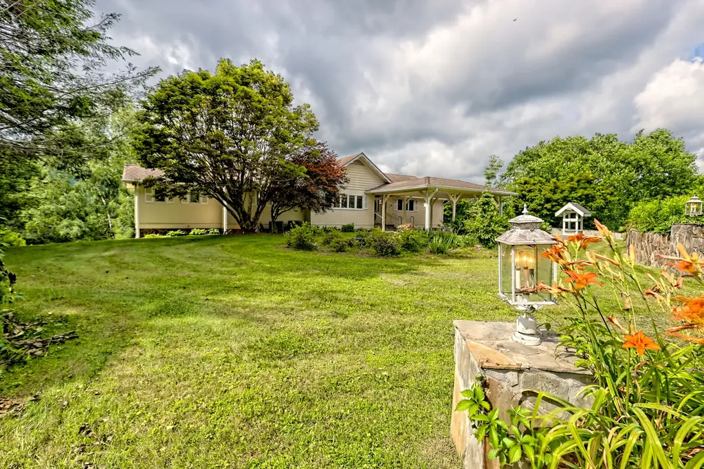 70 Fairway Lane Sky Valley GA 30537