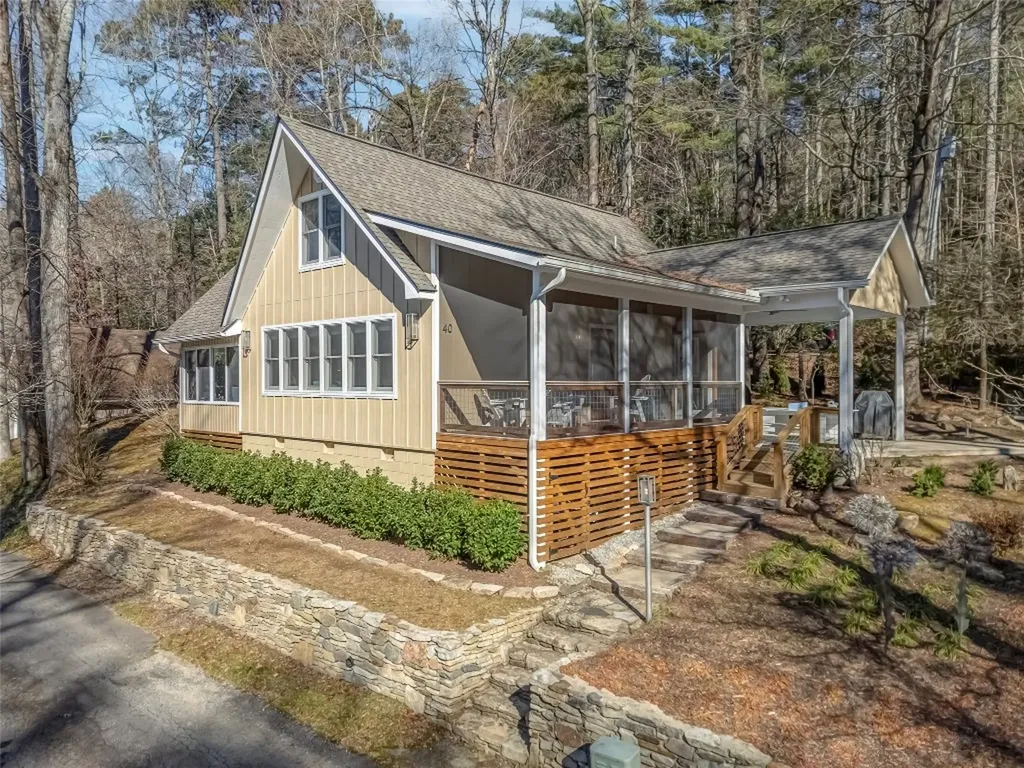 40 Toxaway Landing Drive Lake Toxaway NC 28747