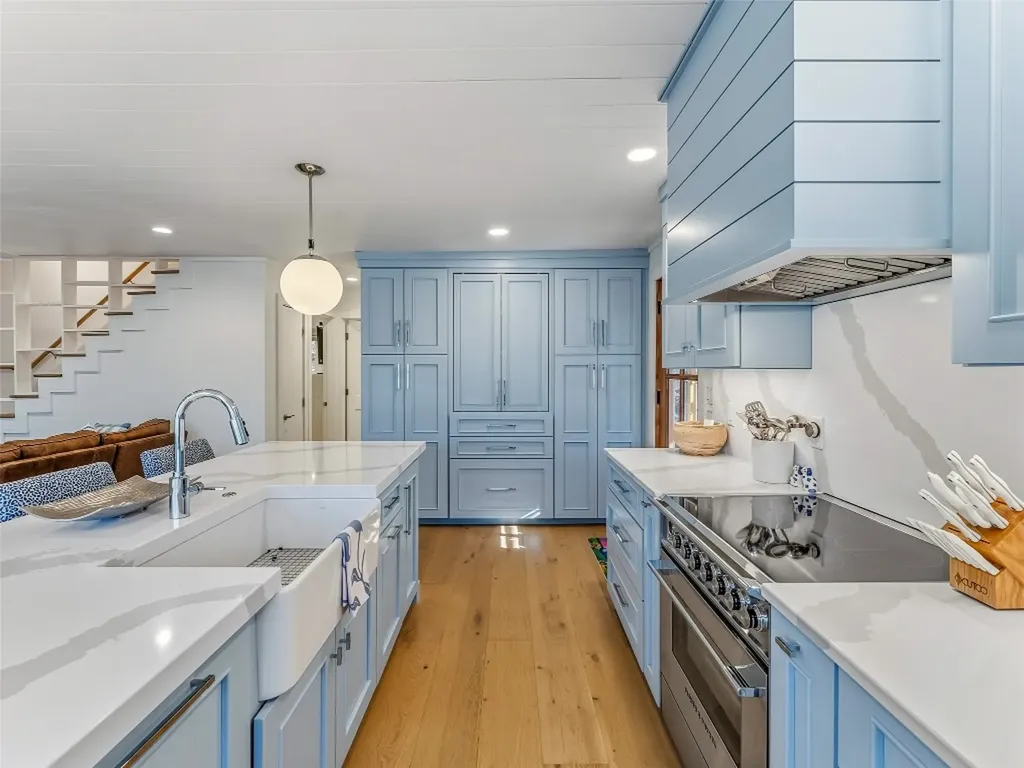 40 Toxaway Landing Drive Lake Toxaway NC 28747