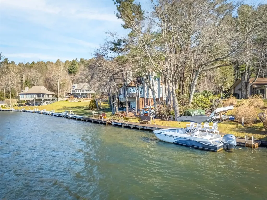 40 Toxaway Landing Drive Lake Toxaway NC 28747