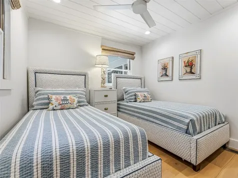 40 Toxaway Landing Drive Lake Toxaway NC 28747