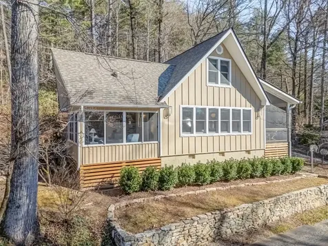 40 Toxaway Landing Drive Lake Toxaway NC 28747