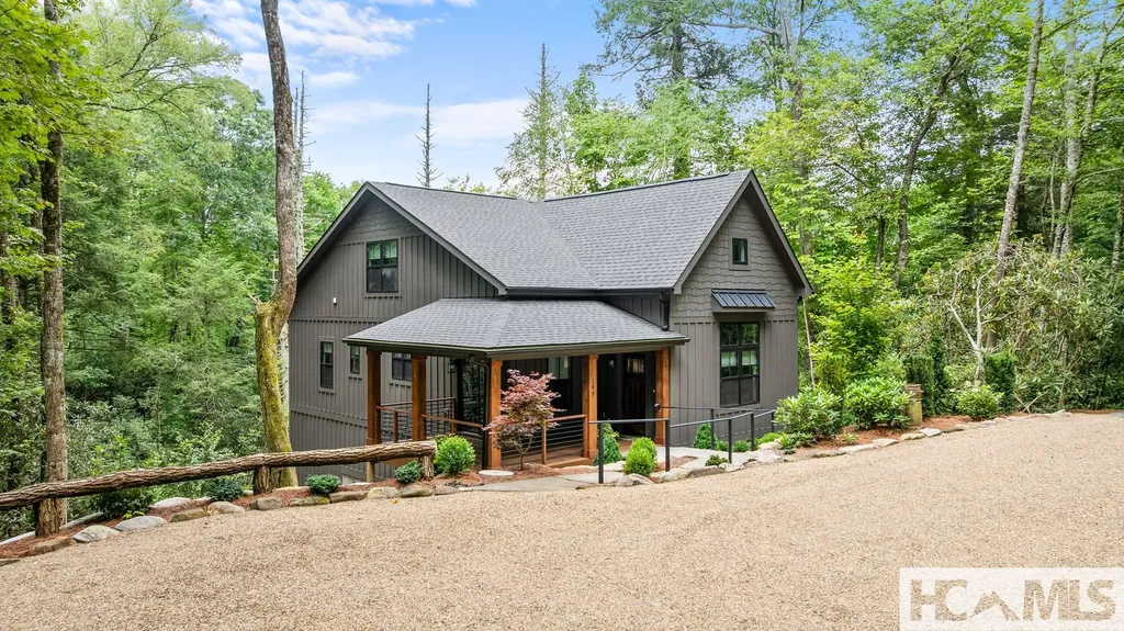 149 Woodland Hill Drive Highlands NC 28741