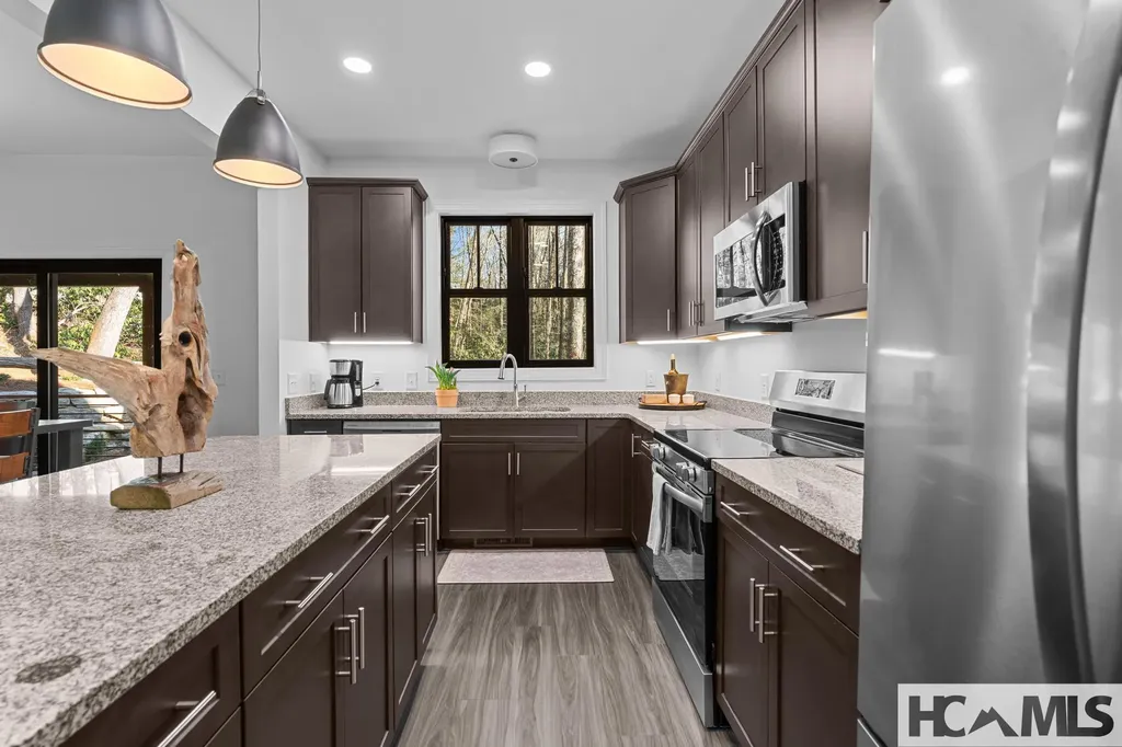 149 Woodland Hill Drive Highlands NC 28741