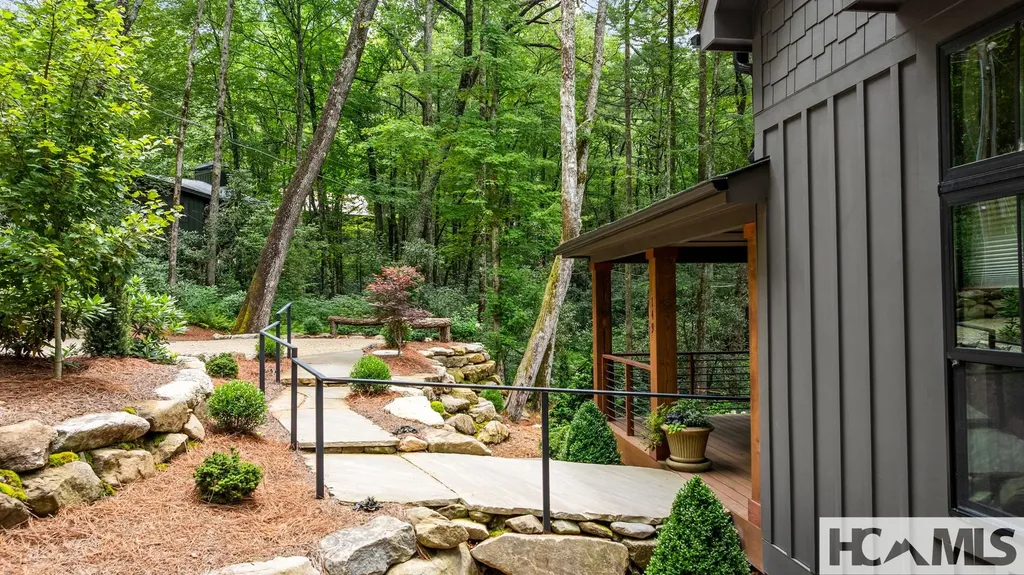 149 Woodland Hill Drive Highlands NC 28741