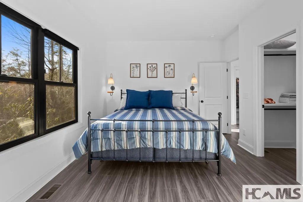 149 Woodland Hill Drive Highlands NC 28741