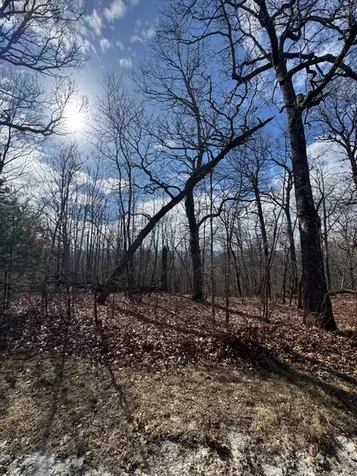 25 Fowler Road Glenville NC 28736