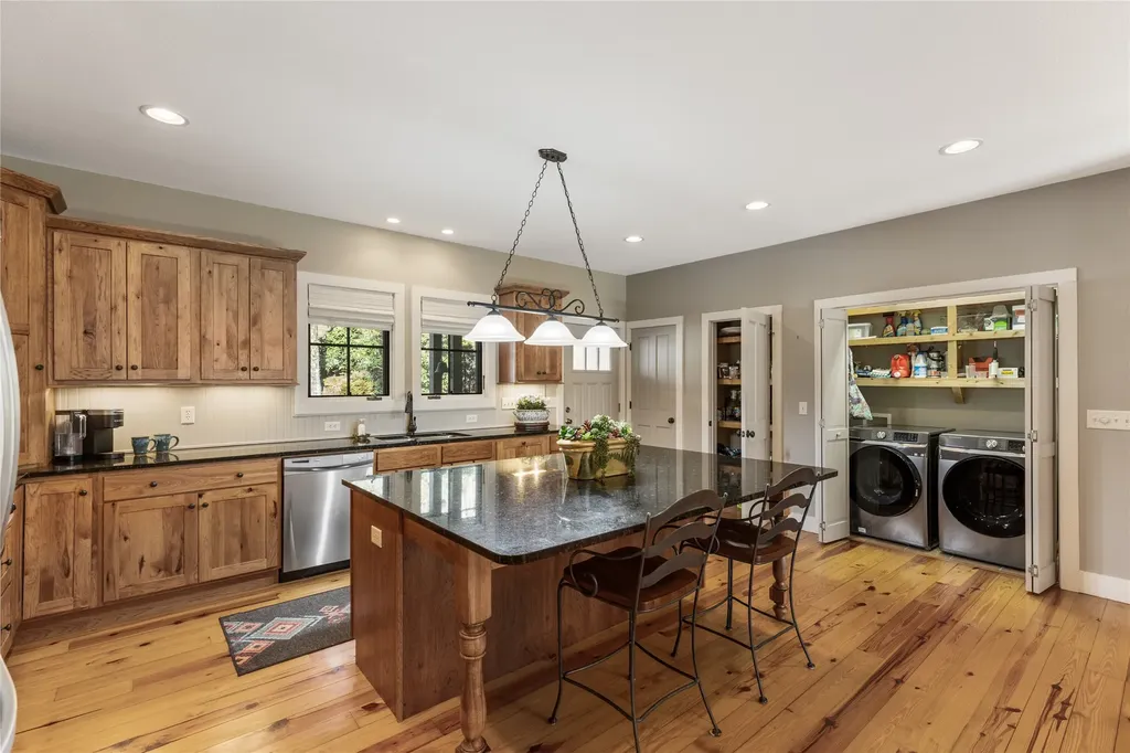 1545 Black Oak Drive Sapphire NC 28774