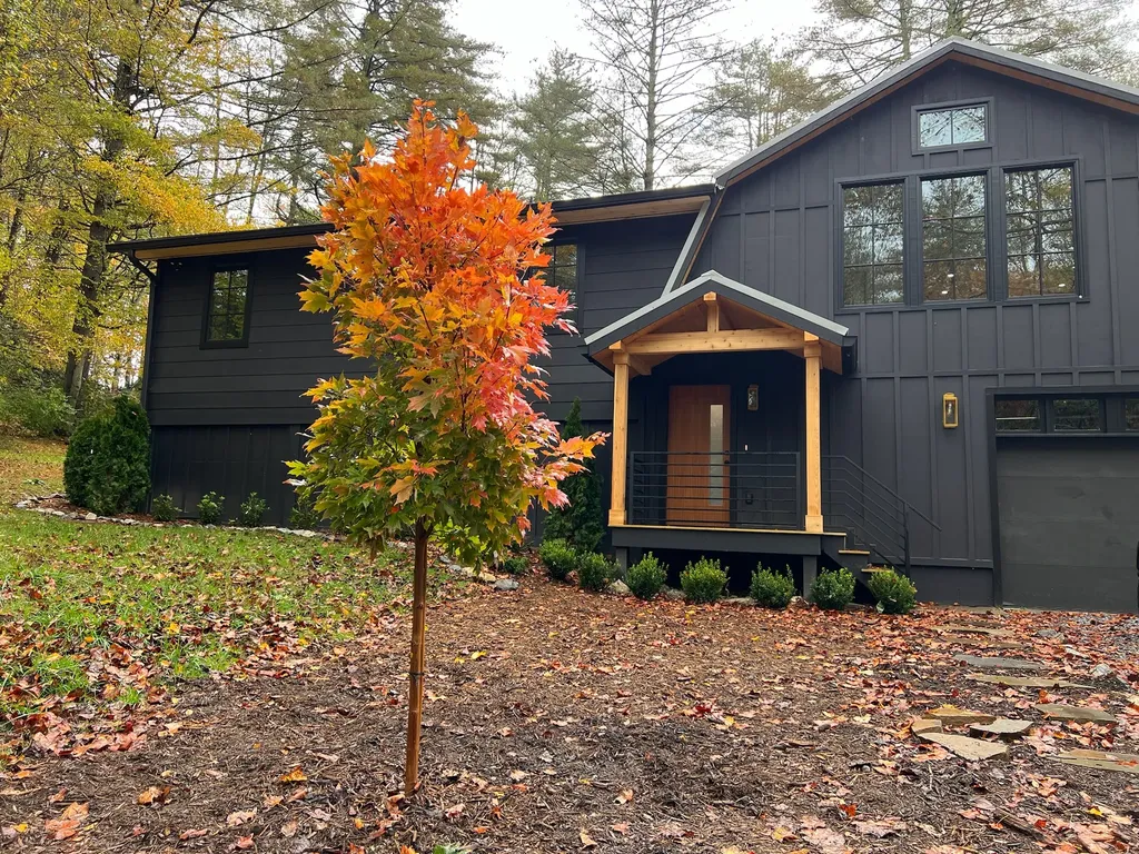 194 Tarragon Drive Cashiers NC 28717