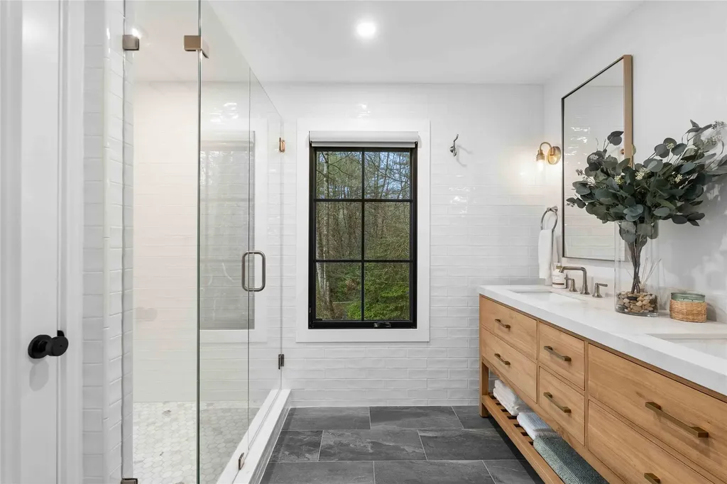 194 Tarragon Drive Cashiers NC 28717