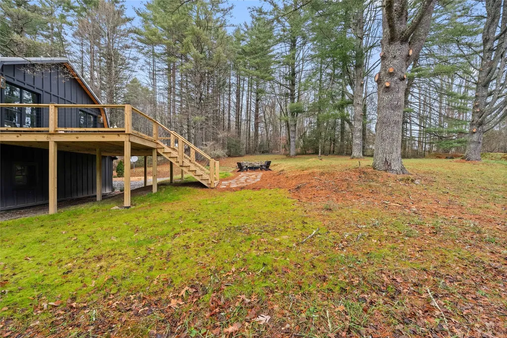 194 Tarragon Drive Cashiers NC 28717