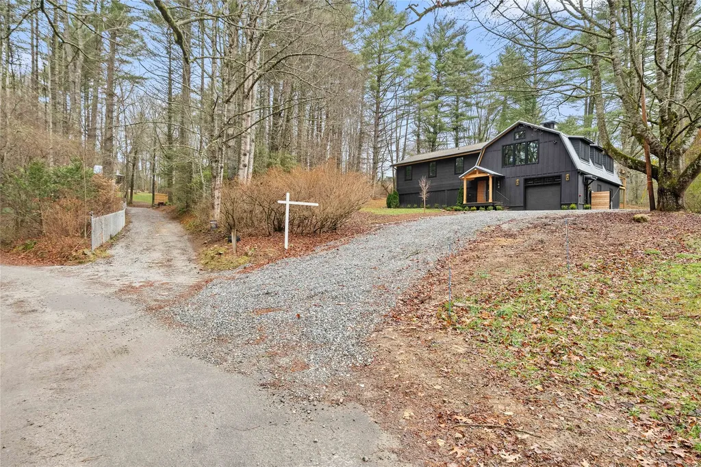 194 Tarragon Drive Cashiers NC 28717