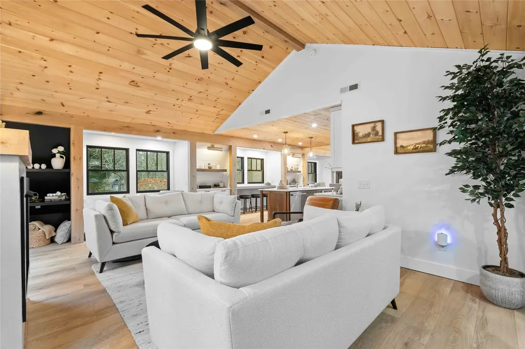 194 Tarragon Drive Cashiers NC 28717