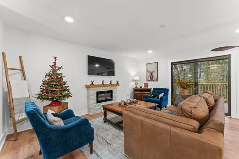 50 Dogwood Knob Sapphire NC 28774