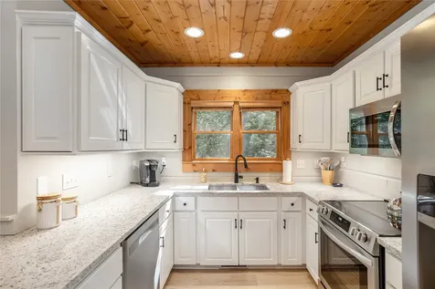 5 Springs Way Sapphire NC 28774